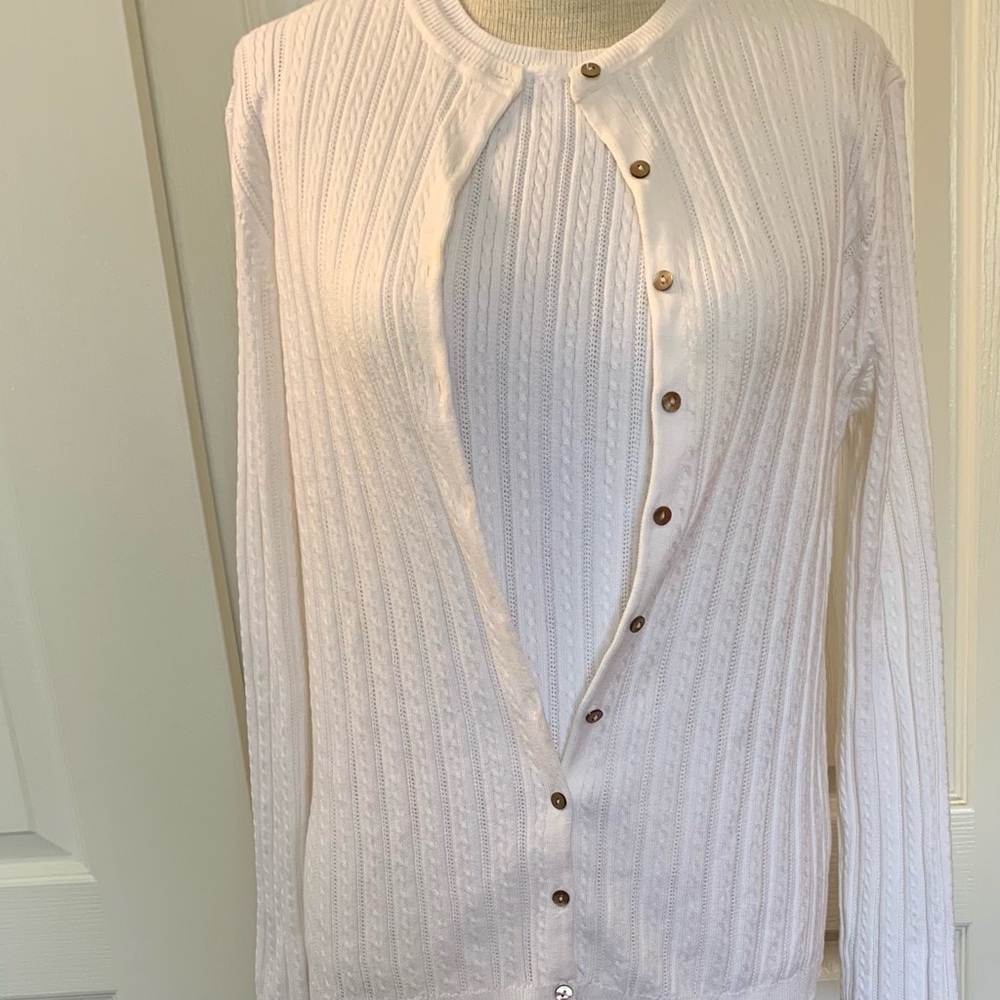 Luxury Brooks Brothers 2-Piece Set, ideal for Work, Home, Travel. Quality cotton